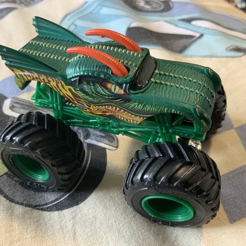 Hot wheels monster jam trucks - wheels,