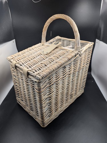 Picnic basket double steamed - basket,
