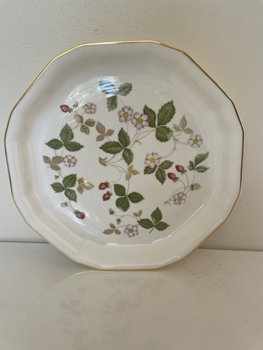 Wedgwood bone china wild - bone,