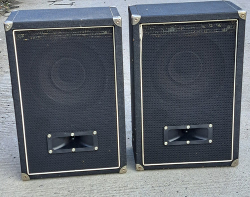 Pair guitar cabs with - of,