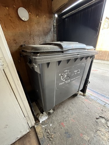 1100lt commercial wheelie - commercial, bin