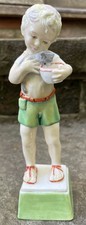 ROYAL WORCESTER FIGURINE DAYS OF THE WEEK FRIDAYS CHILD 3261
