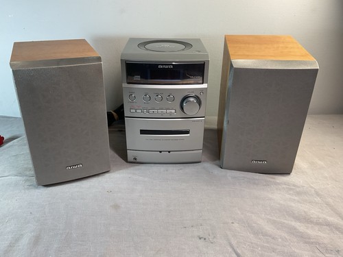 Aiwa 2002 mini hi fi - xr, em-20