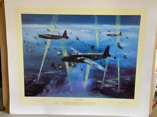 Raf sqd wellington bomber - wellington,