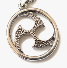 STPC 110 = VIKING  triskelion