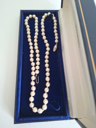 Vintage mikimoto pearl - mikimoto,