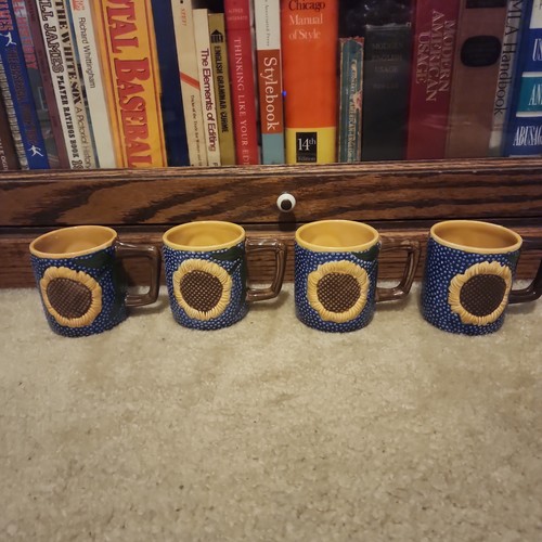 Vtg mma sunflower mugs - vtg,