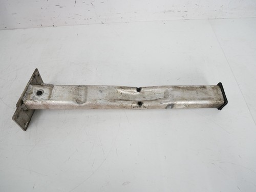 Left front carrier - , rhh