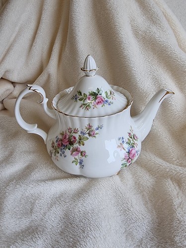 Vintage royal albert - royal,