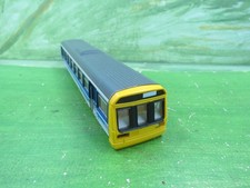 Hornby R103 Class 142 diesel