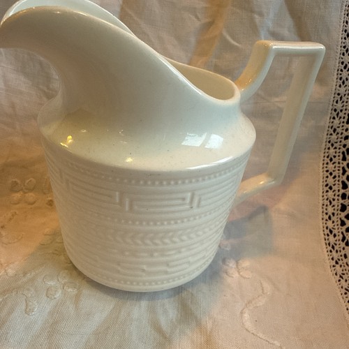 Wedgwood intaglio white jug - intaglio,