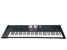 Roland Bk9 backing Keyboard - packed with great features and sounds