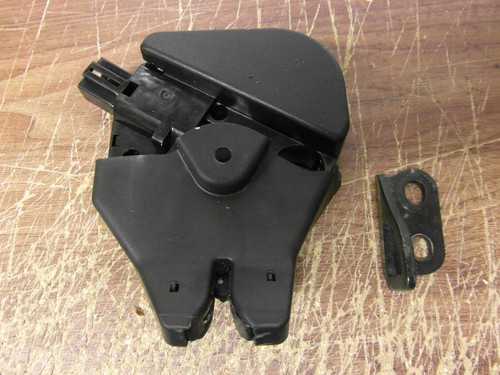 Boot lid lock - boot,