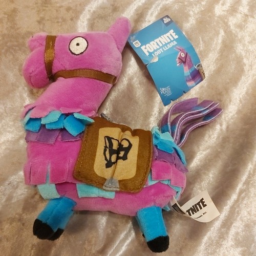 Fortnite loot llama plush - loot,