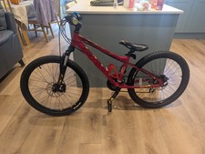 Carrera Blast 24 Junior Mountain Bike Red, 24-inch, Disk Brakes, 21-Speed