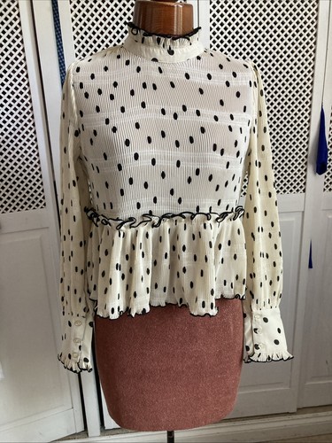 Ganni blouse beige pleat - pleat, with