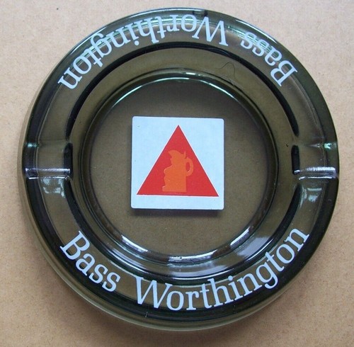 Vintage bass worthington pub - vintage,