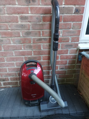 Plz read miele - ruby, 1800w