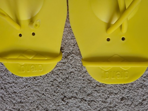 Arena hand swimming paddles