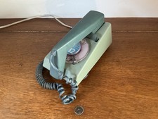 Retro Green Two Tone Trimphone Model Tele 2/722 - Untested