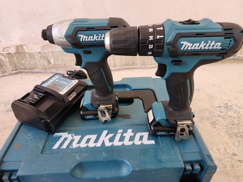 Makita combi drill set - 10.8v,