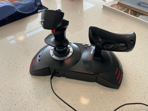 Thrustmaster flight hotas - t-flight,