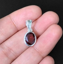 Oval Red Garnet Sterling 925 Silver Pendant Necklace Ladies Jewellery Gift Boxed