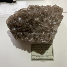 QUARTZ CRYSTAL ASSEMBLAGE 