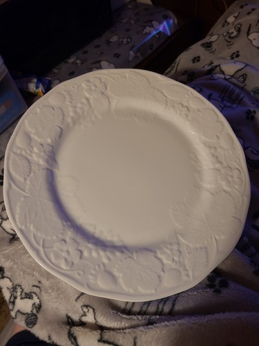 Wedgwood bone china strawberry - bone,