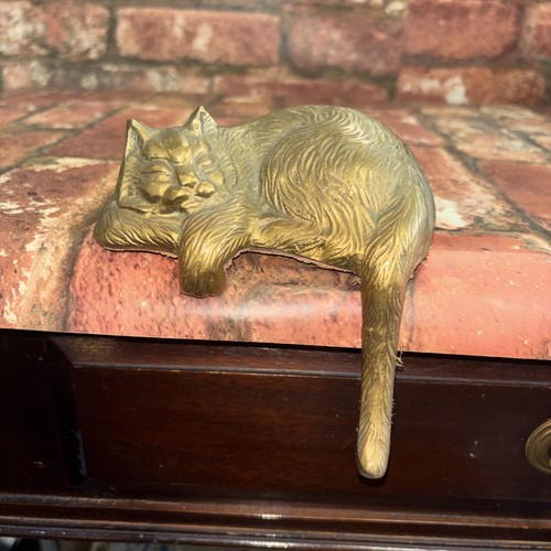 Brass vintage cat over hanging - brass,