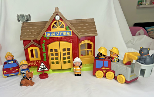 Elc happyland fire station - happyland,