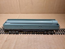 Triang R219 Bogie Wagon with 3x pipes 00 Gauge
