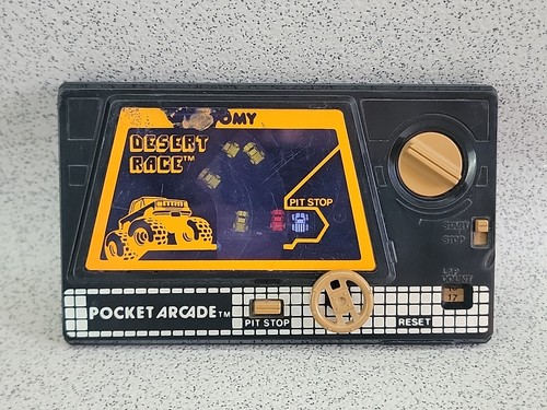 Tomy pocket arcade - tomy,