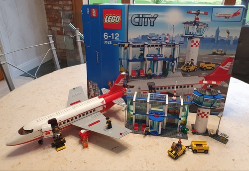 Lego city 3182 airport set - lego,