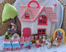 ELC HAPPYLAND HOUSE Cherry