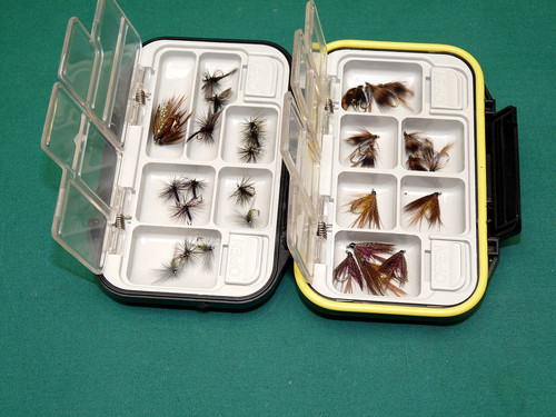 Small 3 pocket fly - 4-1/2",