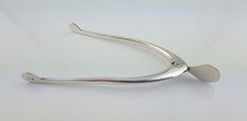 VINTAGE GEORGE V SILVER WISHBONE SUGAR OR ICE ETC NIPS/TONGS HM B'HAM 1931 12.2g