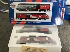 HORNBY R3502  CLASS 43 HST VIRGIN TRAINS EAST COAST 'NRM40' LIMITED EDITION SET