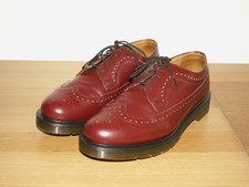 Dr. Martens 3989 cherry red