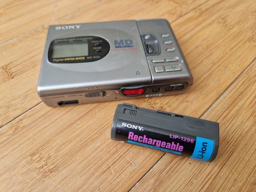 Sony r35 walkman mini disc - mini,