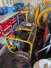 King cable pulling capstan