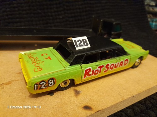 Corgi lincoln limo on - limo,