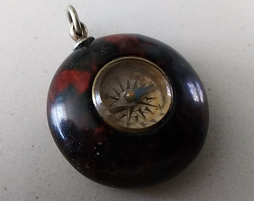 Antique serpentine compass - antique,