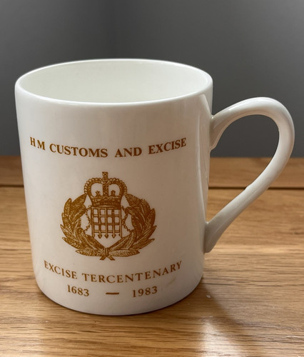 Vintage customs and excise - hm,