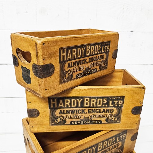 Vintage fishing box hardy - fishing, bros