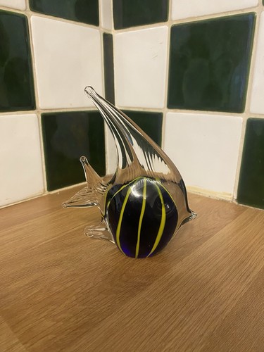 Angelfish shaped art - art, glass