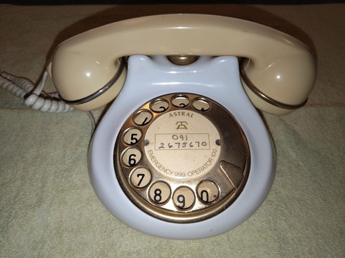 Vintage astral cream rotary - vintage,