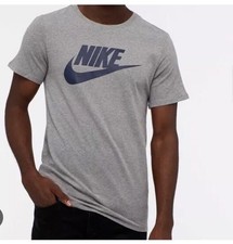 Nike Men’s Swoosh Futura