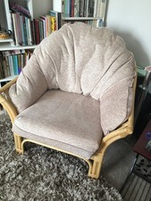 Rattan two-seat settee and two