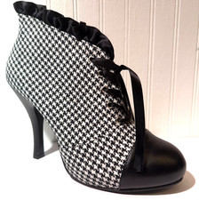 NEW~Sz 9~FANTASMA Sexy Women's